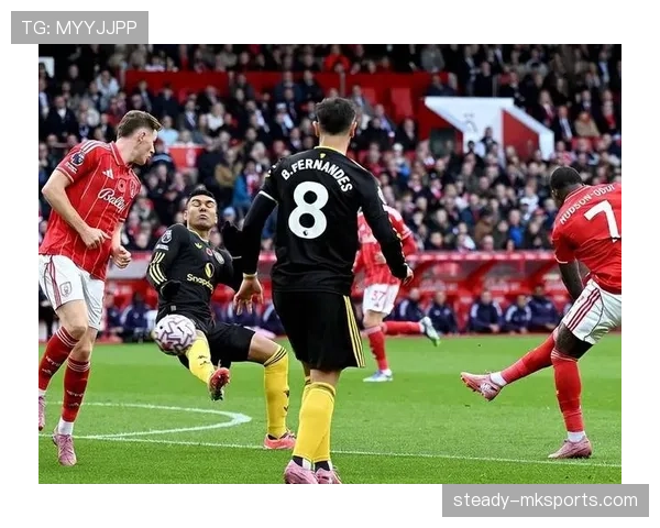 马赛新赛季强势崛起,亮眼表现引人期待 马赛新赛季强势崛起,亮眼表现引人期待