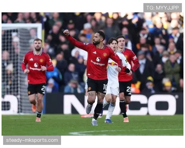 曼联进攻最后一环表现波动，赛季中期阶段对整体战绩带来影响